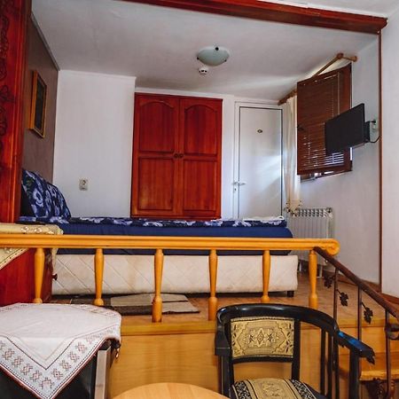 Arbat Guest Rooms Arbanassi Exterior foto